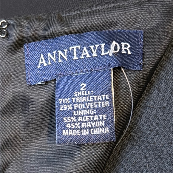 Z Ann Taylor Women’s 2 Black Sheath Mini Dress Scoop Neck Sleeveless - Picture 2 of 5